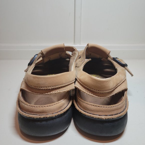 Birkenstock fine tan suede leather dress sandals Size 11.5 US/12 EU